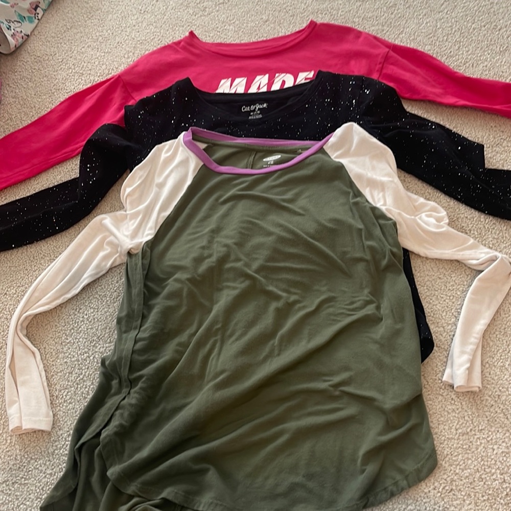 Girls long sleeves shirt